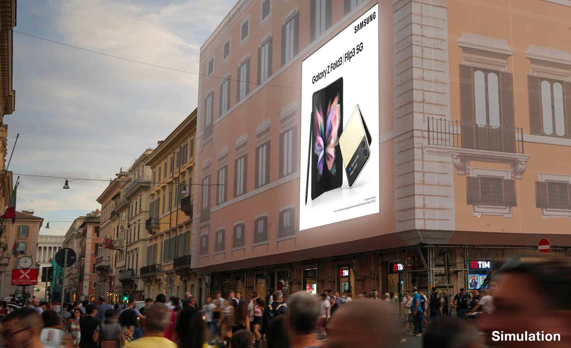 Maxi Affissione a Roma in Piazza Colonna con Samsung (Technology)