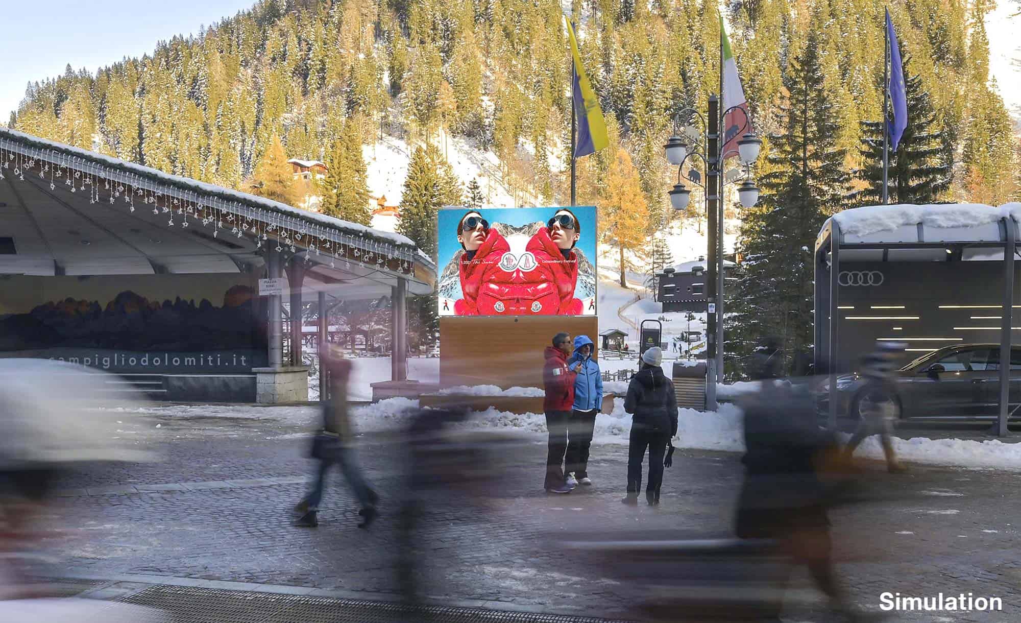 LED Wall in Piazza Sissi, madonna di Campiglio with Moncler (fashion)